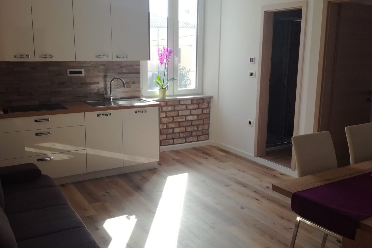 Apartma Aplllonio